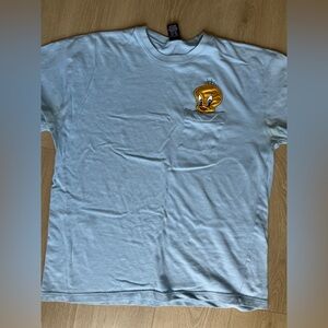 Vintage Warner bros. baby blue embroidered tweety bird pocket T-shirt size L